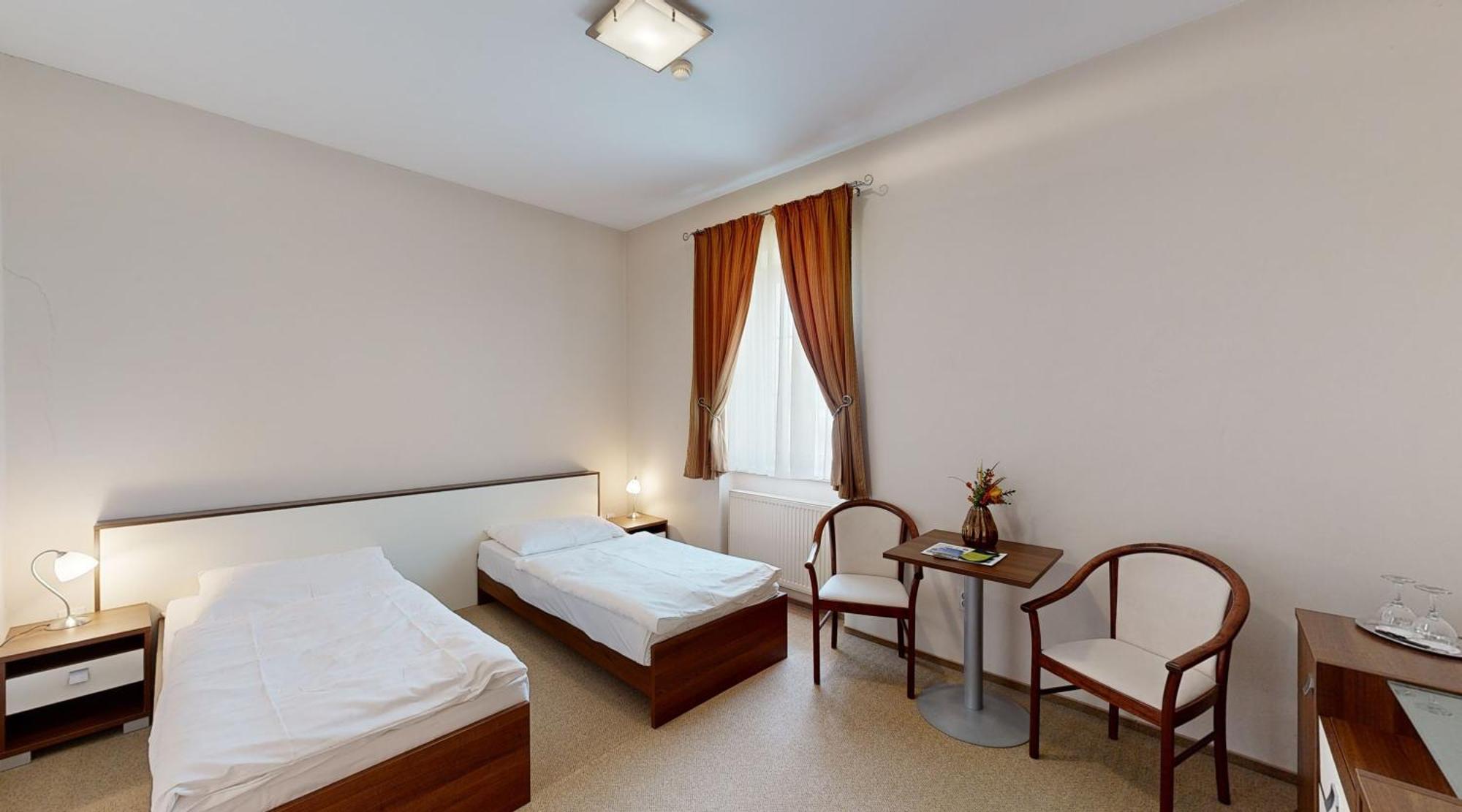 Klaudia'S Hotel & Restaurant At Golf Resort, Bac Samorin 외부 사진