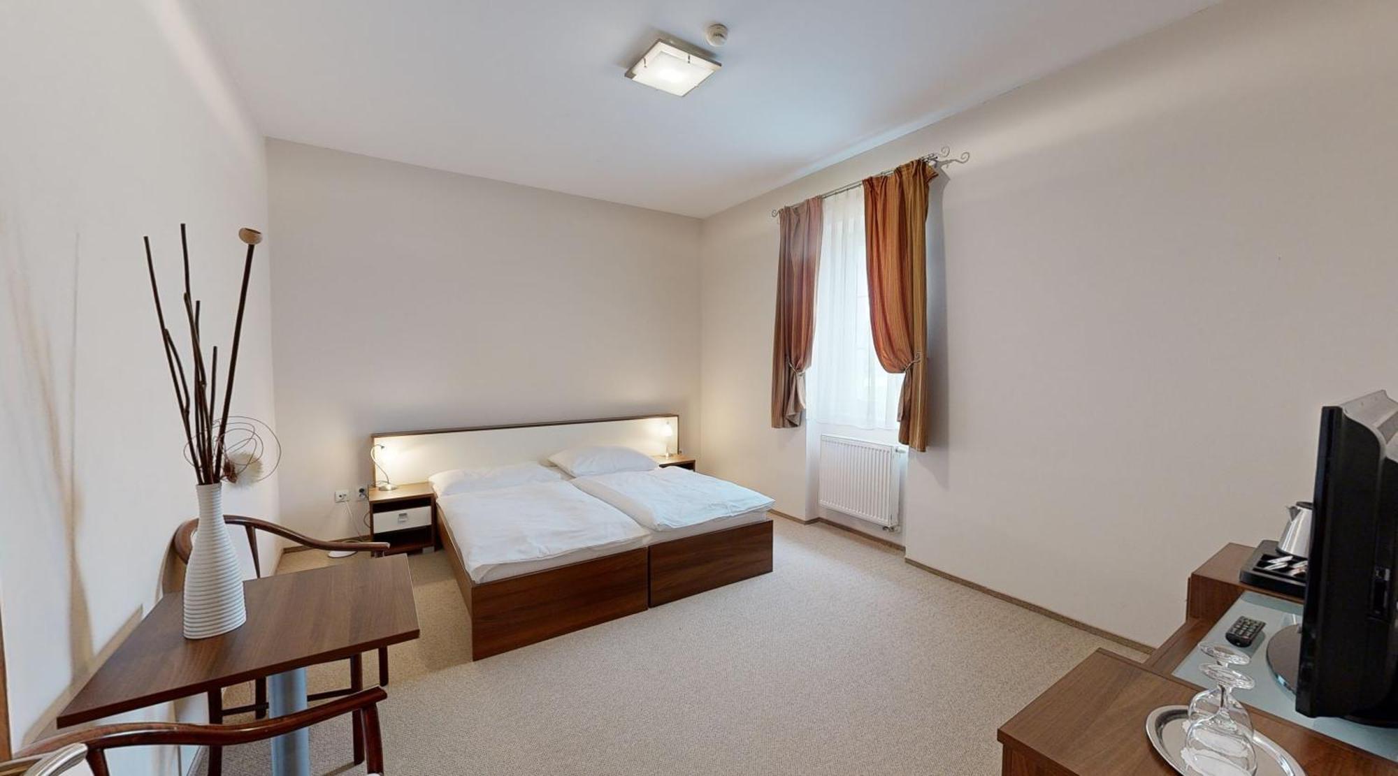 Klaudia'S Hotel & Restaurant At Golf Resort, Bac Samorin 외부 사진